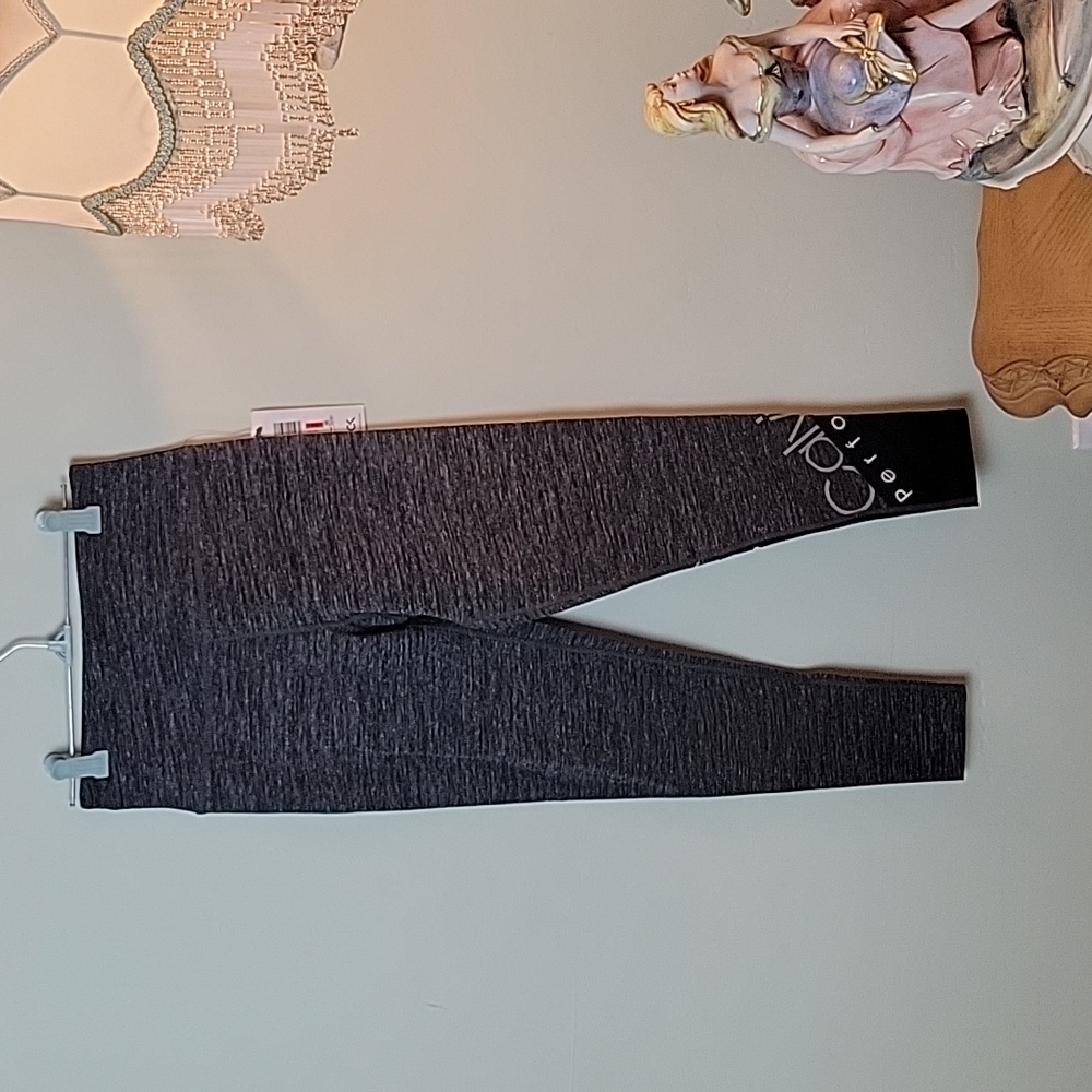 🎁 New Calvin Klein Performance yoga leggings